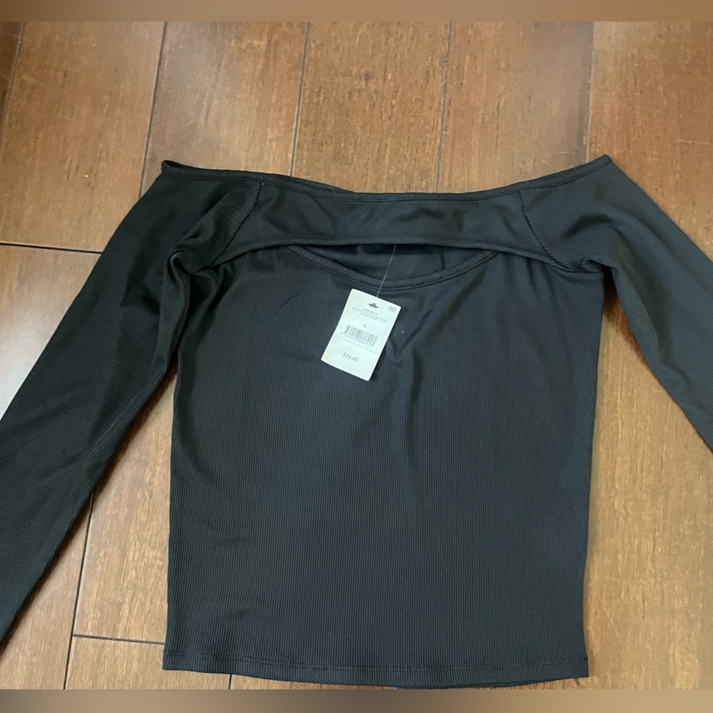 cotton on off the shoulder size small black